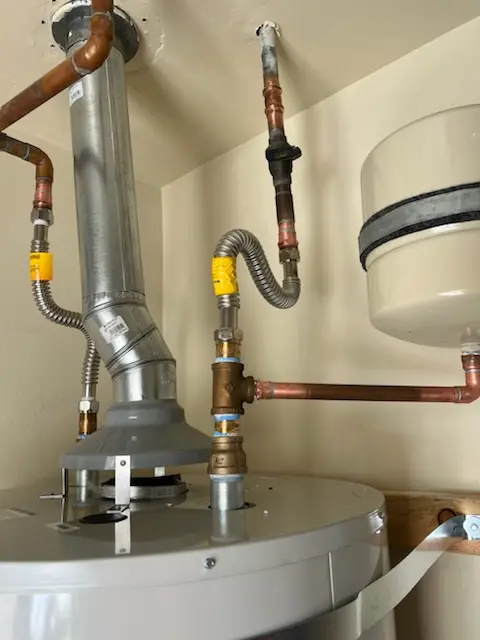 Water heater installation and plumbing repair in Calomet Valley